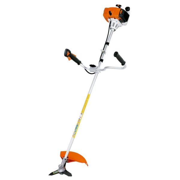 DESMALEZADORA STIHL 1.8HP FS120K + INCLUYE CABEZAL DE CORTE / CUCHILLA / LENTE / CINTURON / ACEITE