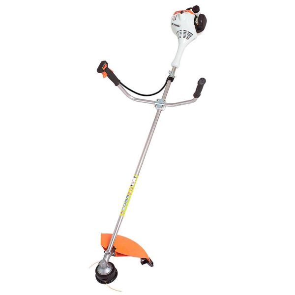 DESMALEZADORA STIHL 1.0HP FS55K DOMESTICA C/ CUCHILLA 4 PUNTAS + INCLUYE: CABEZAL DE CORTE / PROTECTOR / ACEITE