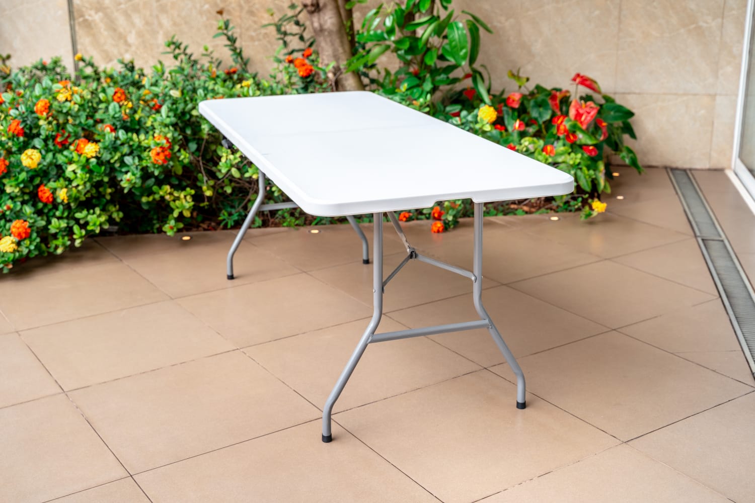 MESA PLEGABLE UNIQUE RECTANGULAR BLANCA P/ 6 PERSONAS 1,80 MTS. MPRB180